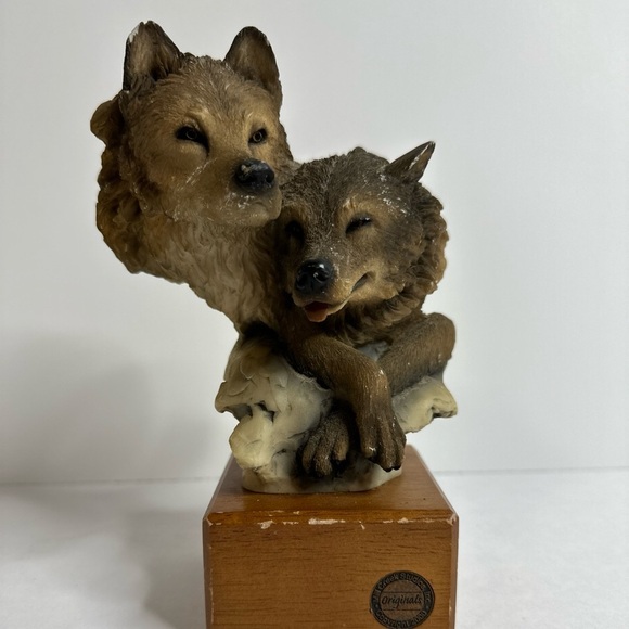 Mill Creek Other - Mill Creek Studios Face to Face 140090